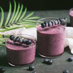 blueberry smoothie