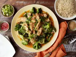 Sesame Chicken with Broccoli